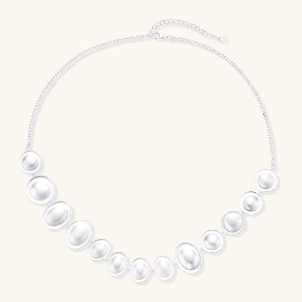 Sterling Silver pearl style statement necklace chain and closure view