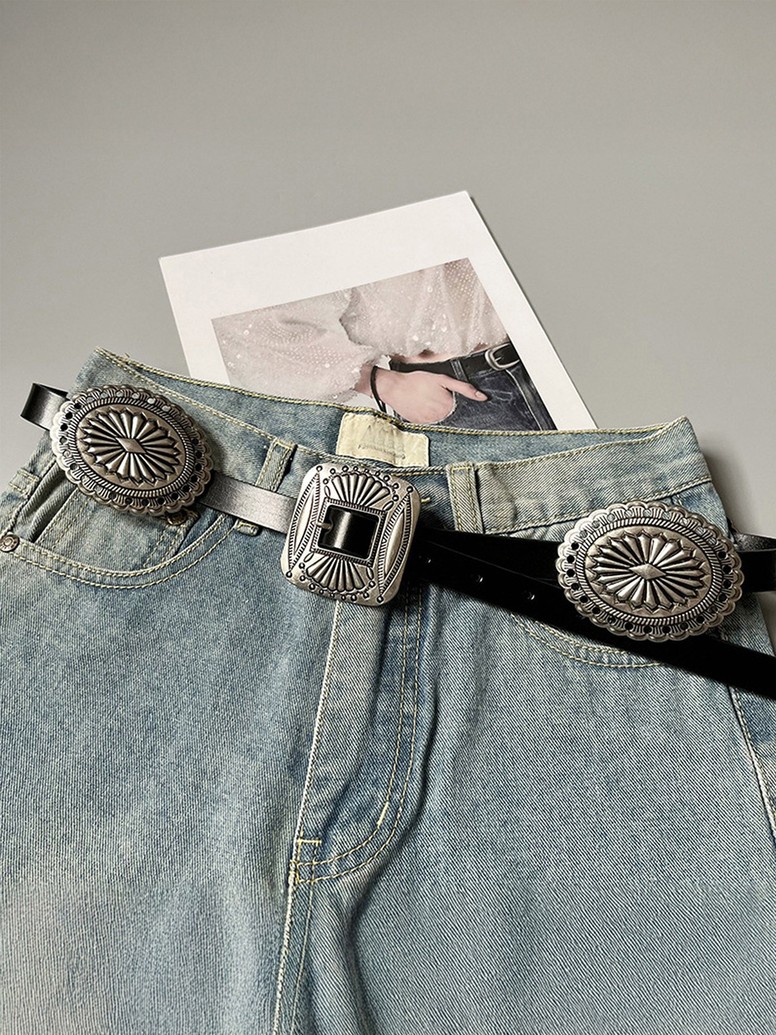 Artisanal Carved Metal Ring Buckle Belt