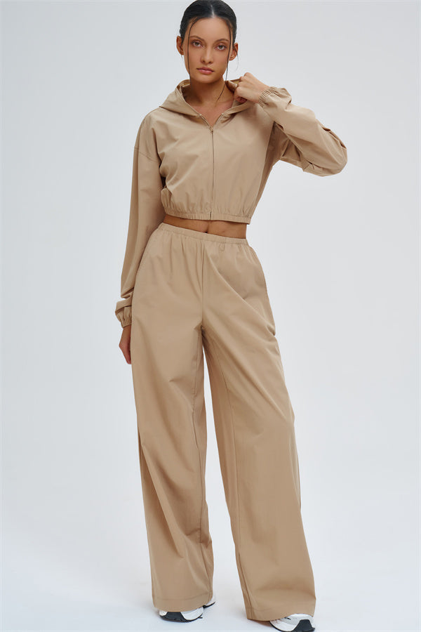 The Svelte UV protection Crop Hoodie Sweatpants 2-Piece Set