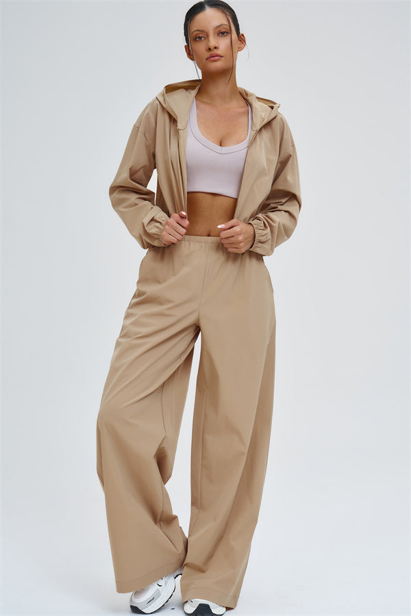 The Svelte UV protection Crop Hoodie Sweatpants 2-Piece Set